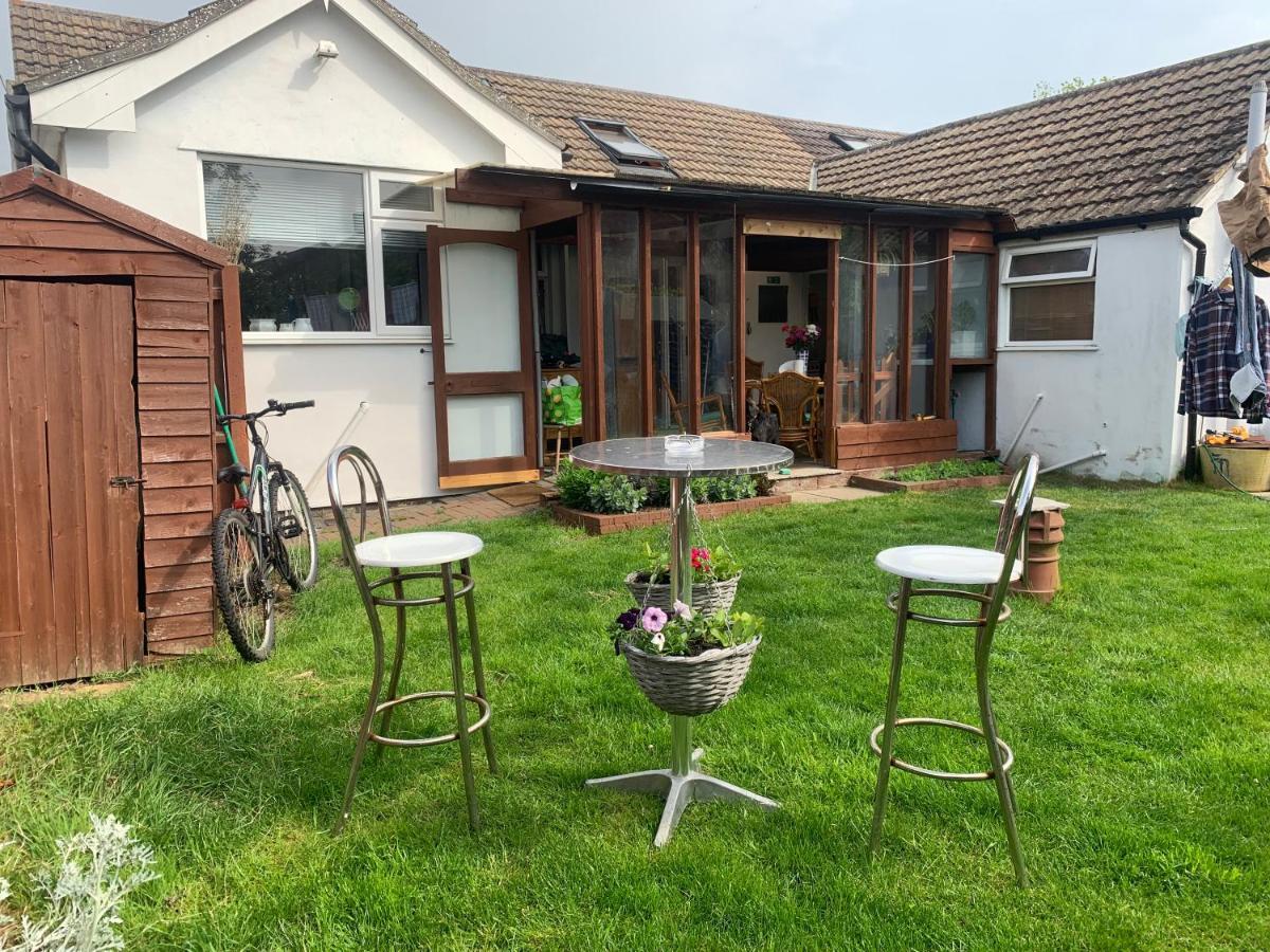 Hikers & Bikers Refuge Bed & Breakfast Ипсуич Екстериор снимка