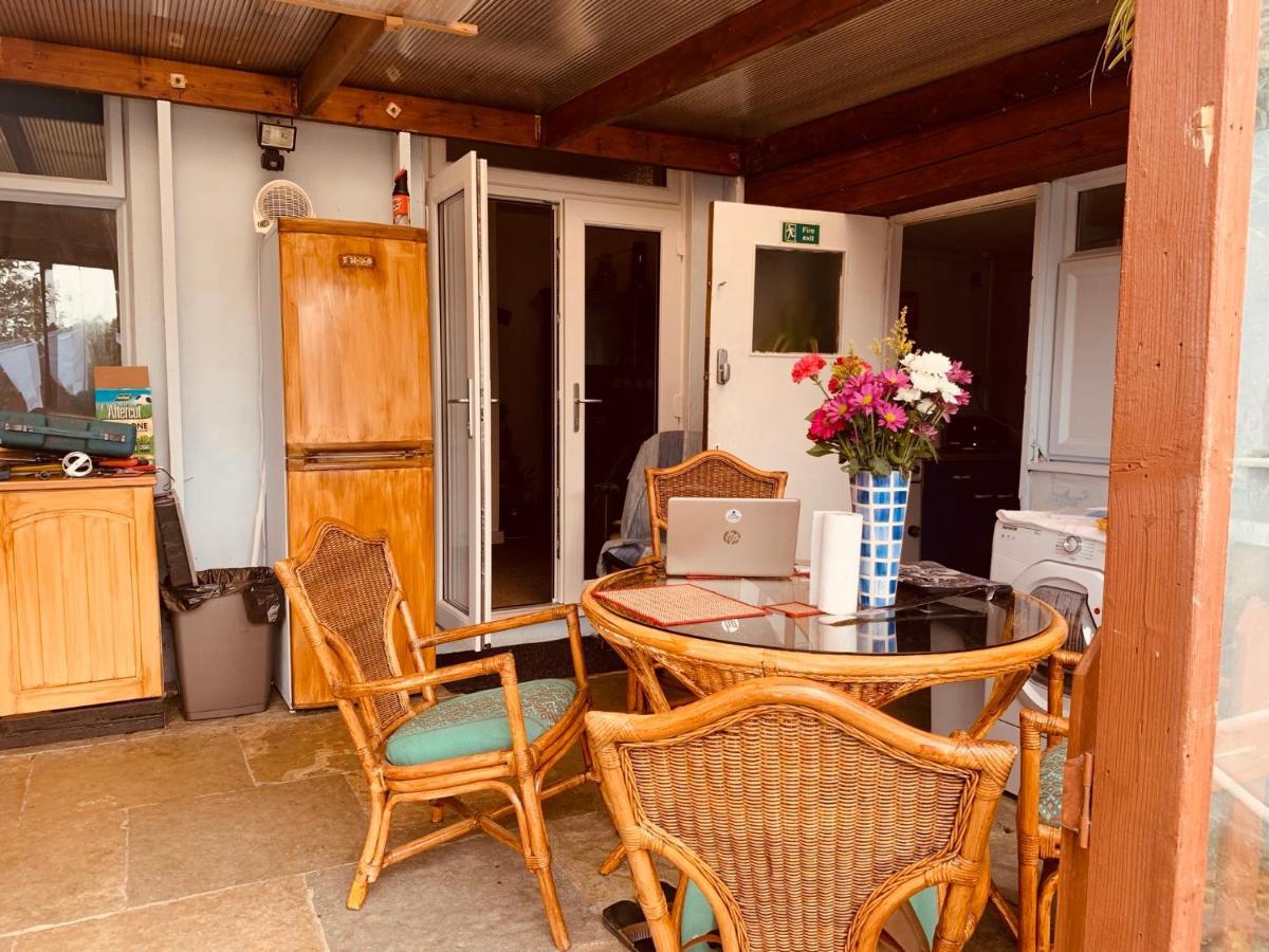 Hikers & Bikers Refuge Bed & Breakfast Ипсуич Екстериор снимка